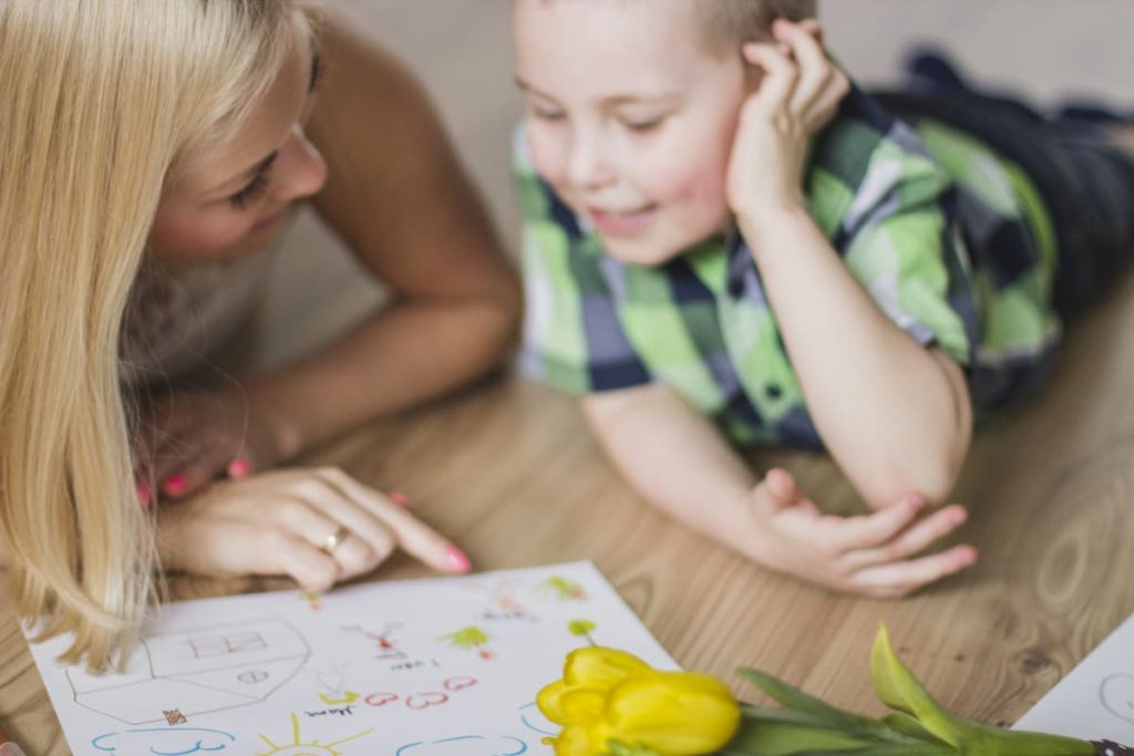 Estimula el habla de tu niño o niña de 2 años