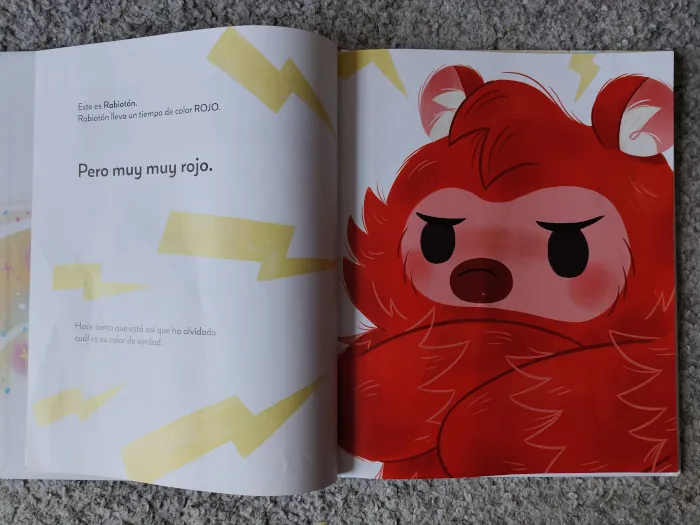 Foto del interior del cuento infantil El monstruo de las rabietas donde se muestra al protagonista Rabiotón 